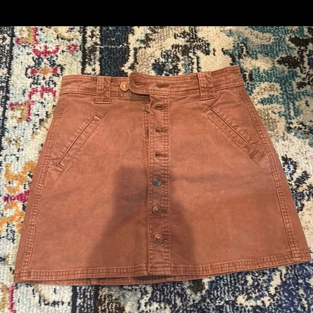American eagle corduroy skirt